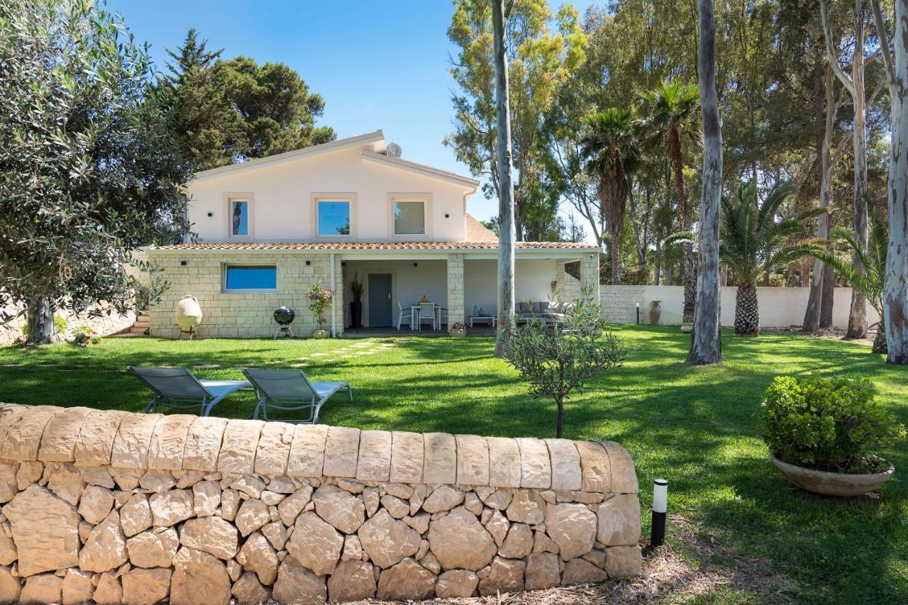 Marinella Villa Terrauzza Luaran gambar
