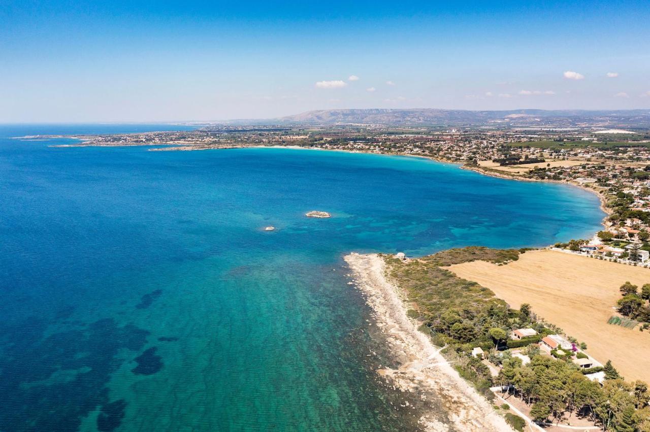 Marinella Villa Terrauzza Luaran gambar