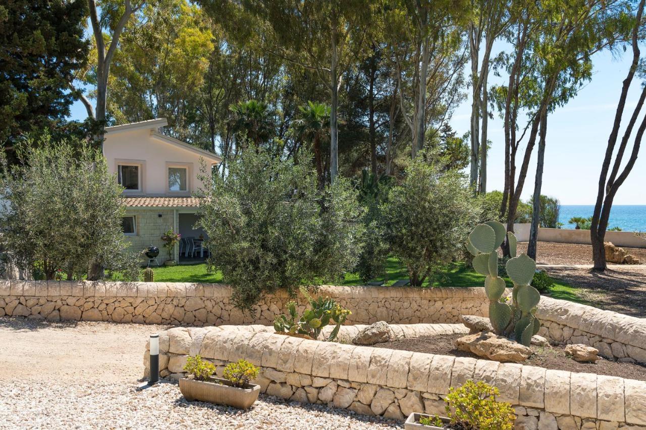 Marinella Villa Terrauzza Luaran gambar